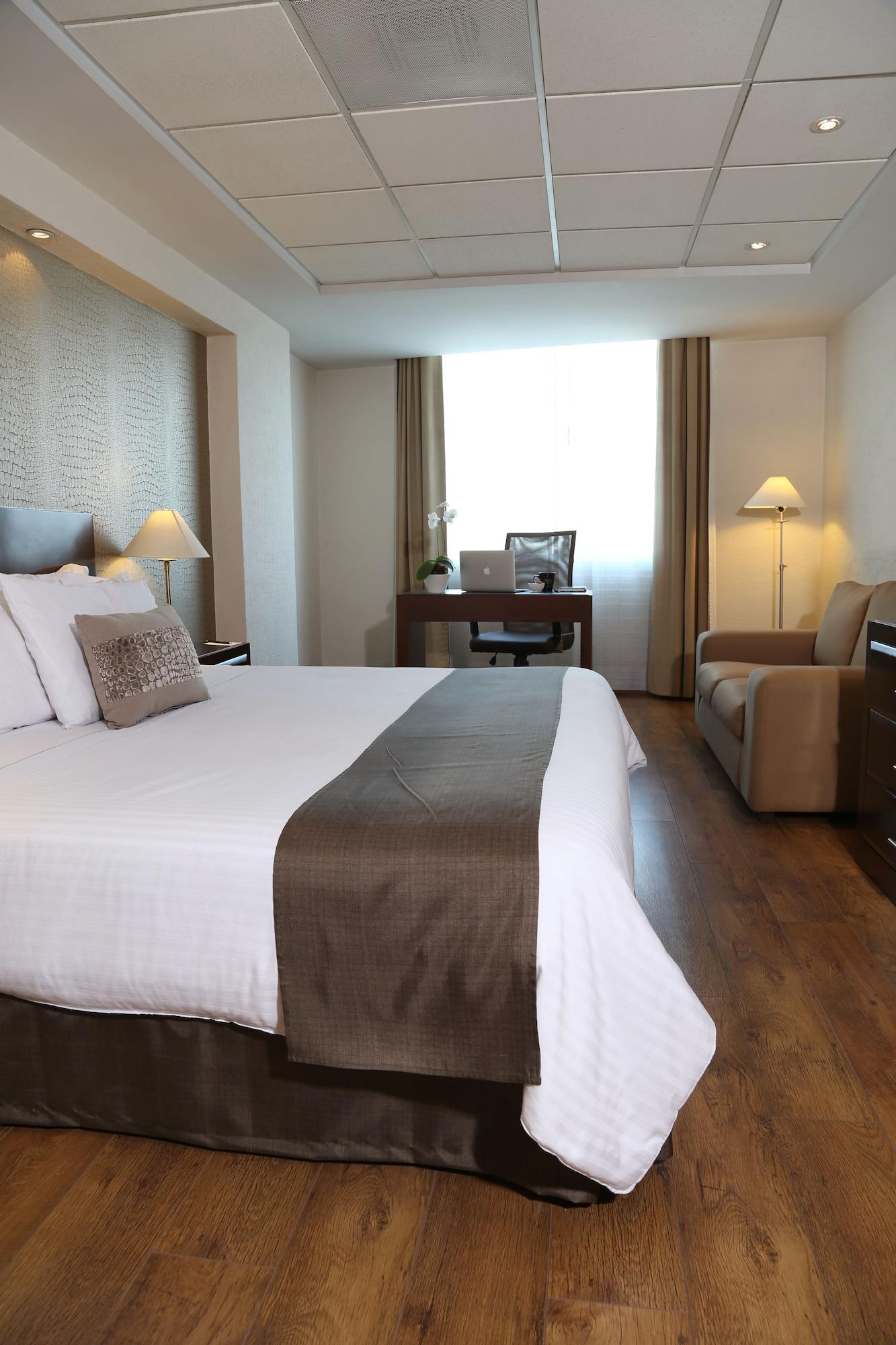 Meson Ejecutivo Guadalajara Minerva - Av Mexico Hotel Kültér fotó