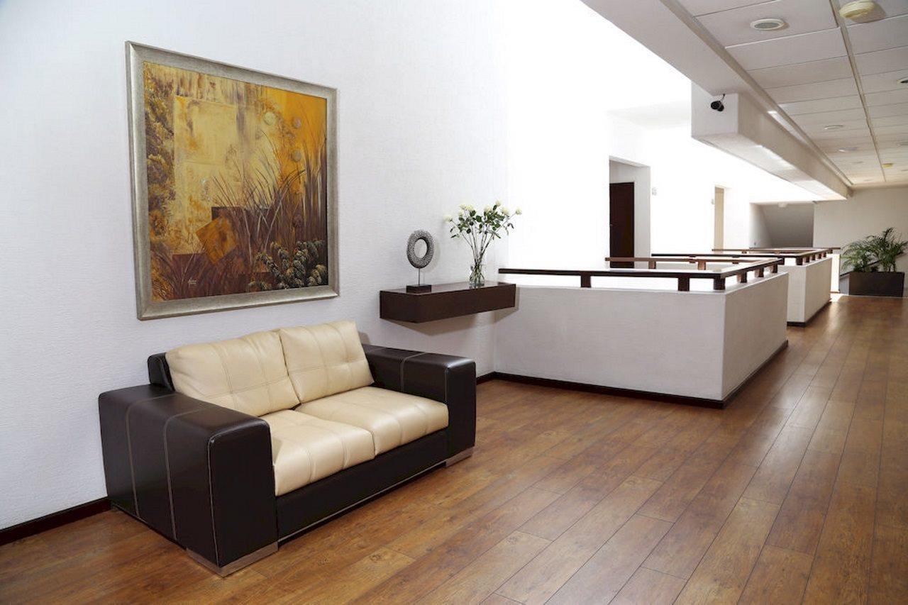 Meson Ejecutivo Guadalajara Minerva - Av Mexico Hotel Kültér fotó