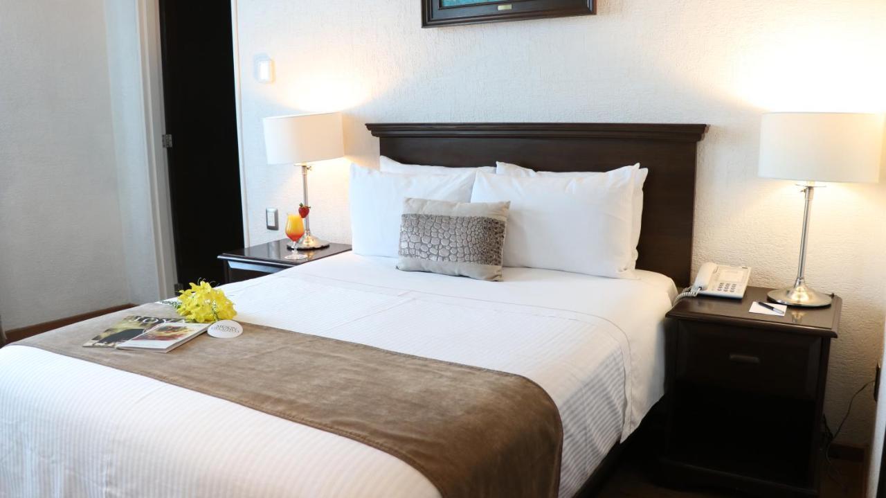 Meson Ejecutivo Guadalajara Minerva - Av Mexico Hotel Kültér fotó
